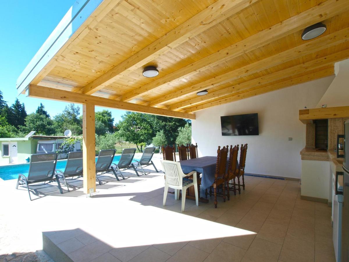 FažanaHouse Zulfa 1548アパートメント エクステリア 写真